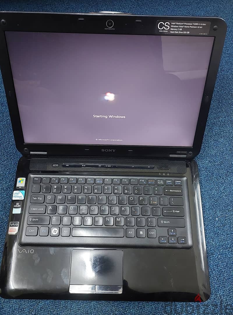 Sony laptop 2 GB RAM 320 HHD 1