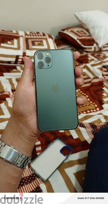 iPhone 11 Pro 256 GB 4