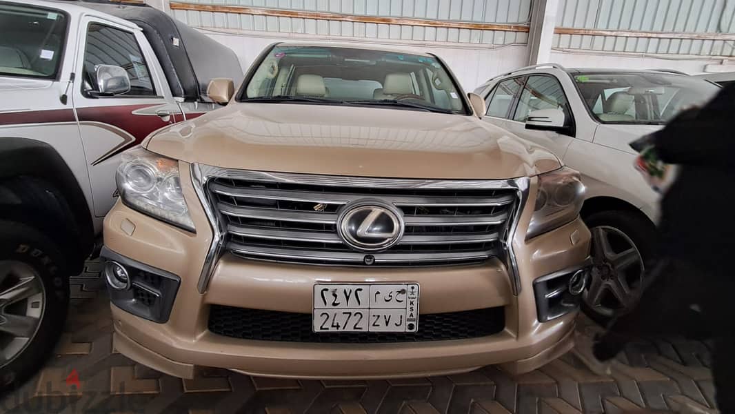 Lexus LX 570 2014 0