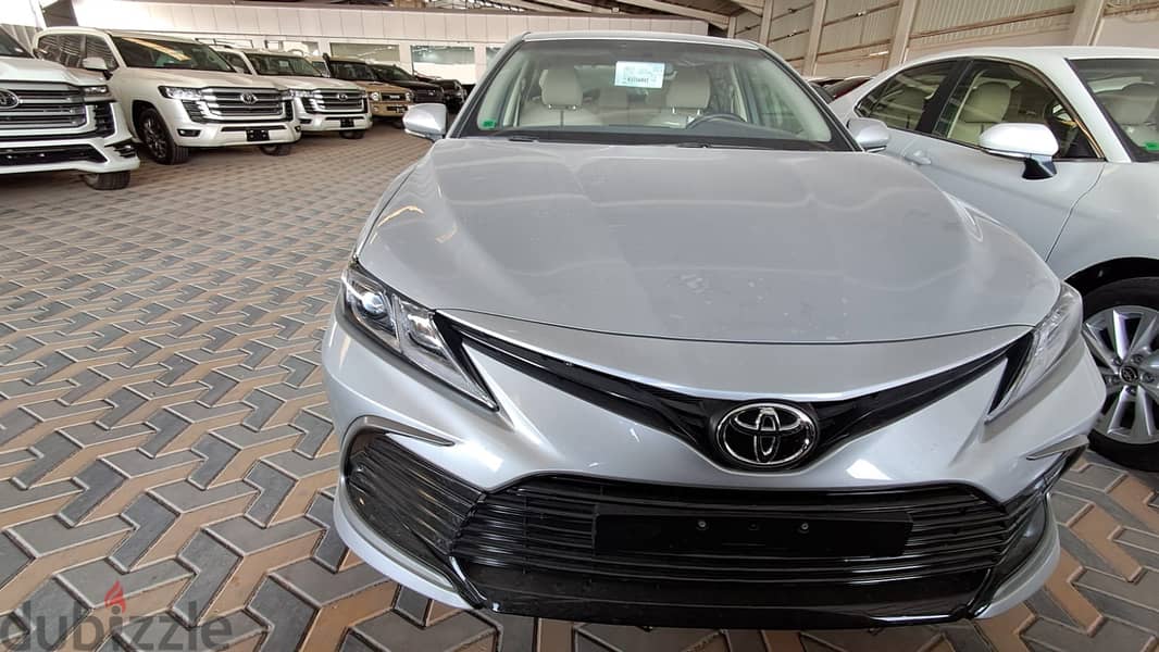 Toyota Camry 2025 0