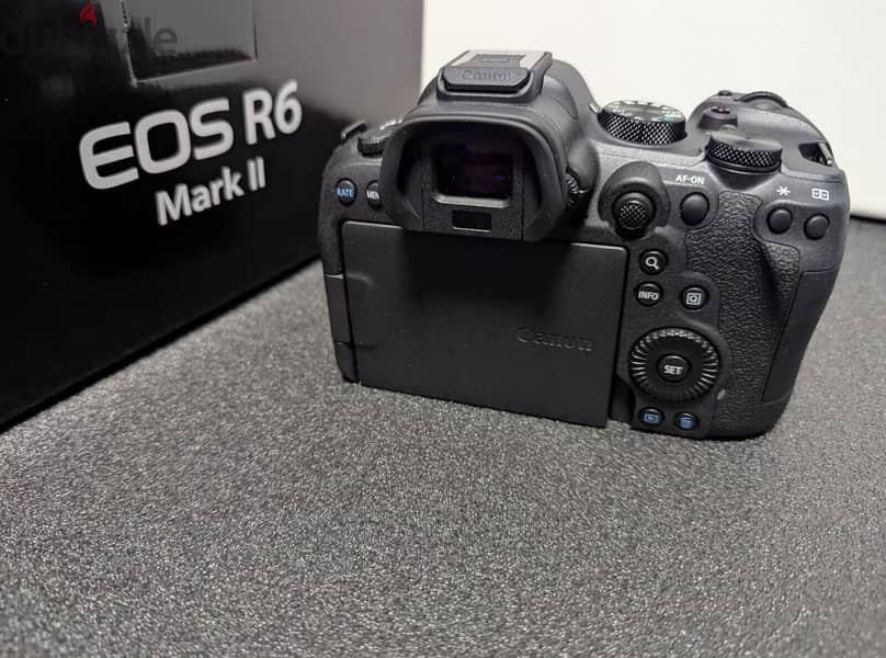 Canon EOS R6 Mark II 24.2MP Mirrorless Digital Camera Body 1