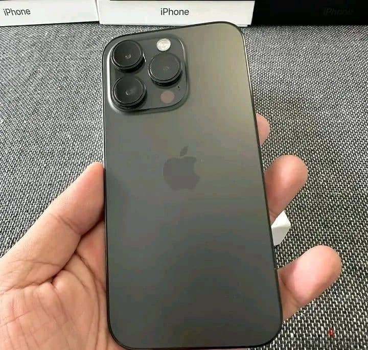 NEW APPLE IPHONE 14 Pro 0