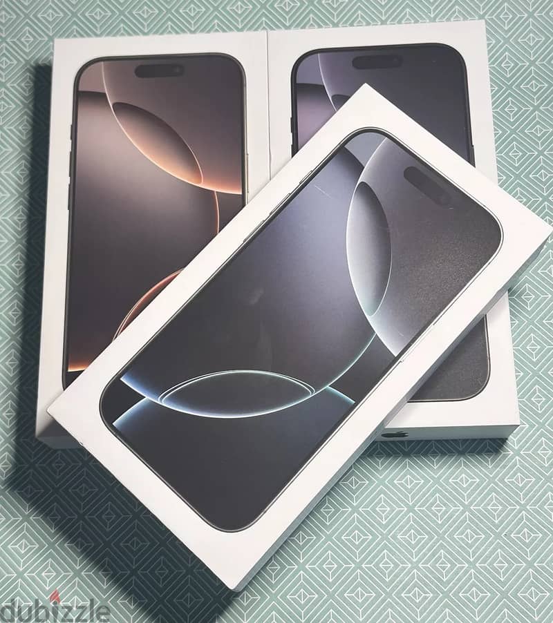 Apple iPhone 16 Pro 128GB, 256GB , 512GB , 1TB 0