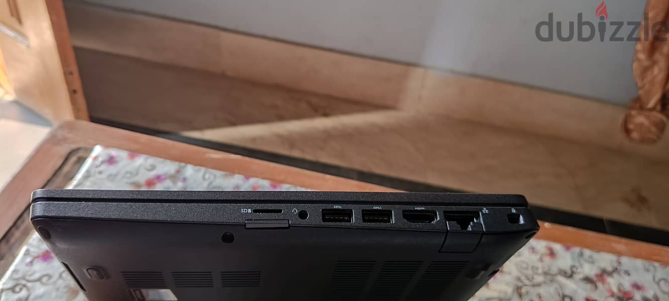 Dell Latitude 5400 i7 8thGen 3