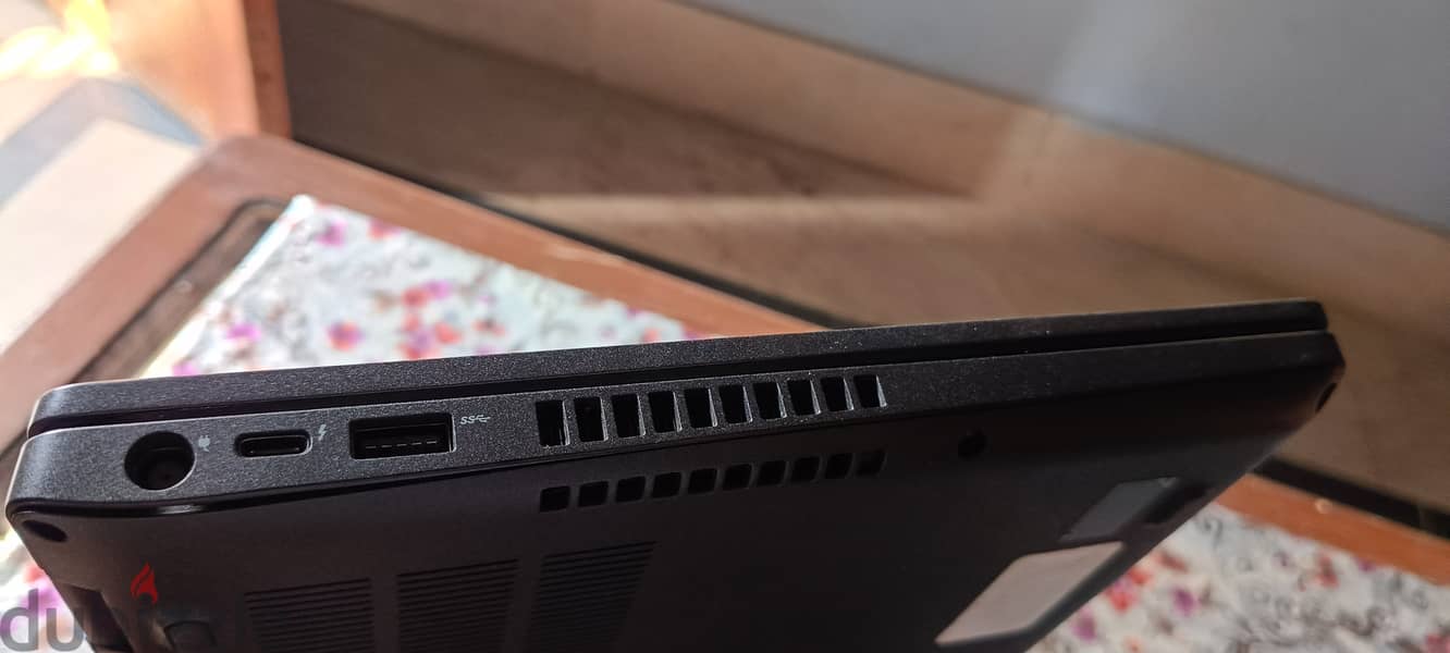 Dell Latitude 5400 i7 8thGen 4