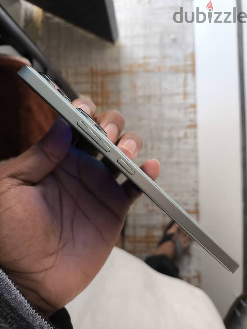 Poco F6 Titanium 5G 5