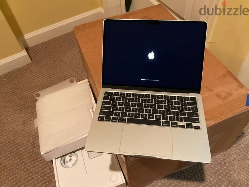 Apple MacBook Pro 13” M2 Chip 0