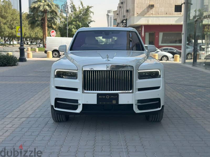 Rolls Royce Cullinan Silver Badge 2024 0