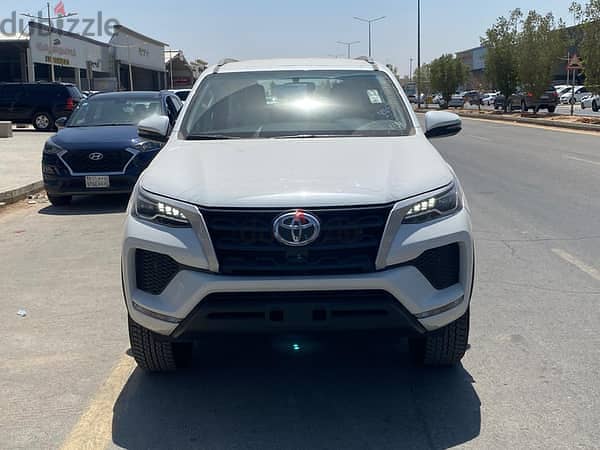 Toyota Fortuner 2024 0