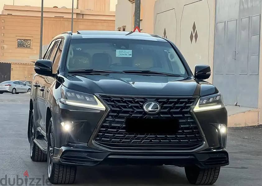 لكزس LX 570 بلاك إديشن - موديل 2021 0