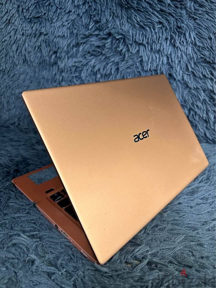 ACER SWIFT EVO i5-11TH GEN 256GB SSD 8GB RAM IRIS XE GRAPHICS 5