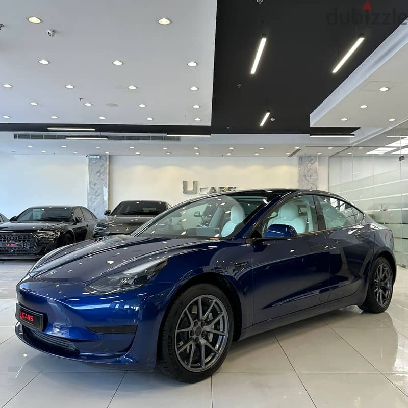 Tesla Model 3 2023 0