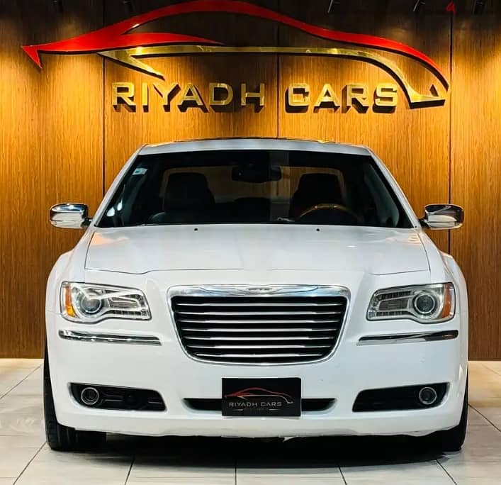 كرايزلر 300C V8 2014 0