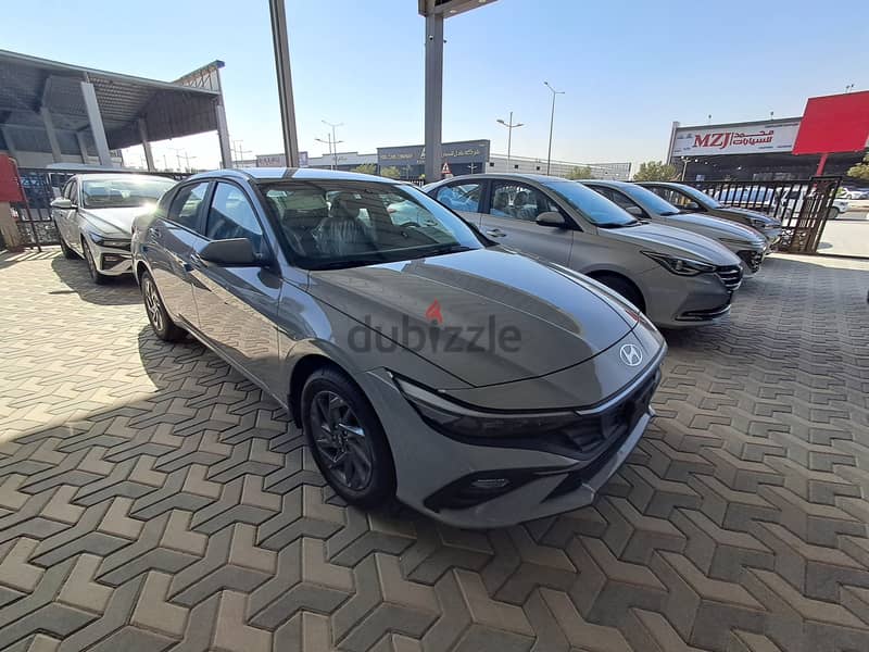 Hyundai Elantra 1600 2025 0