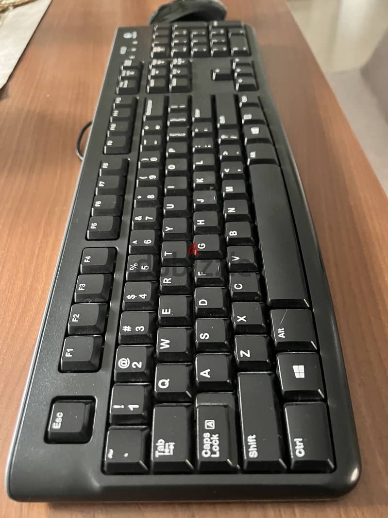 Keyboard with Wireless mouse 1