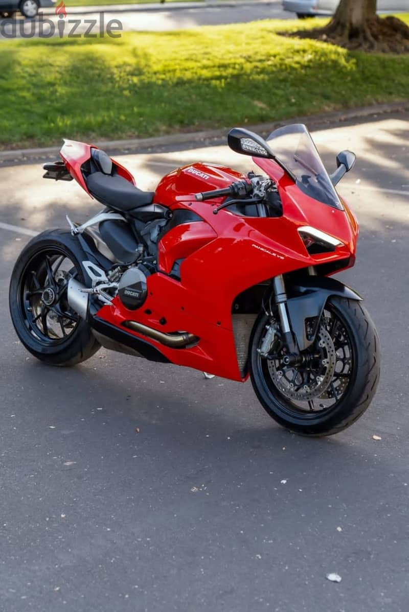 2020 Ducati v2 1