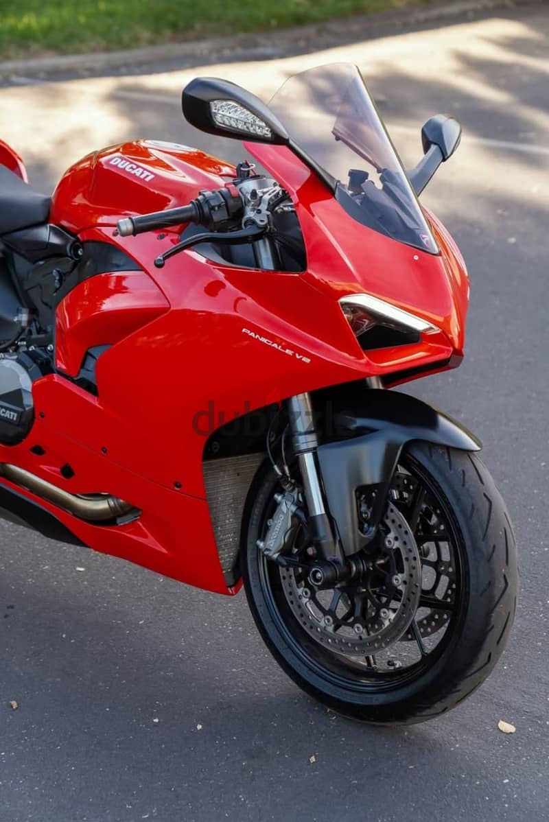 2020 Ducati v2 2