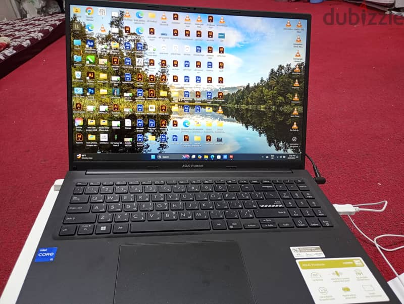 Asus laptop New only 3 months used 3