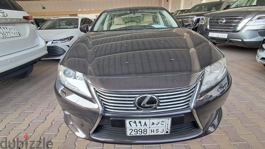 Lexus ES 330 2024 0