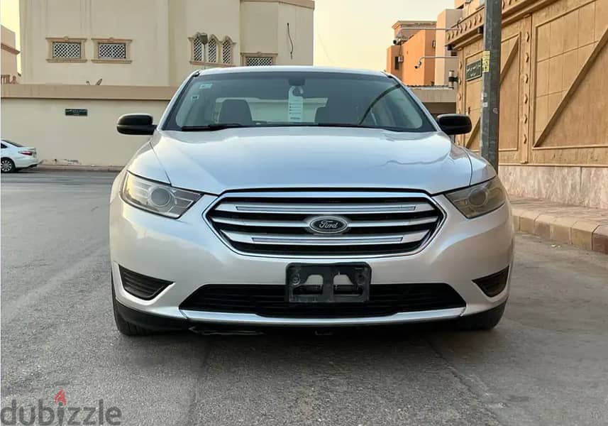 Ford Taurus 2016 0