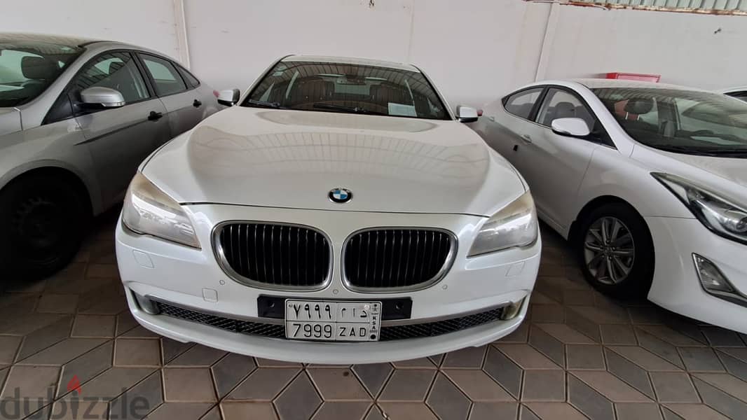 BMW 740 2012 0