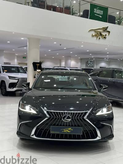 Lexus ES300 AH 2024