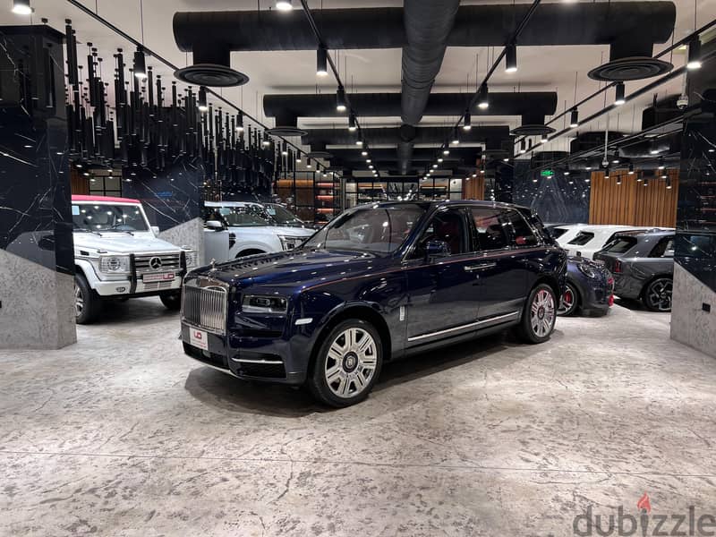 Rolls Royce Cullinan Silver Badge 2022 0