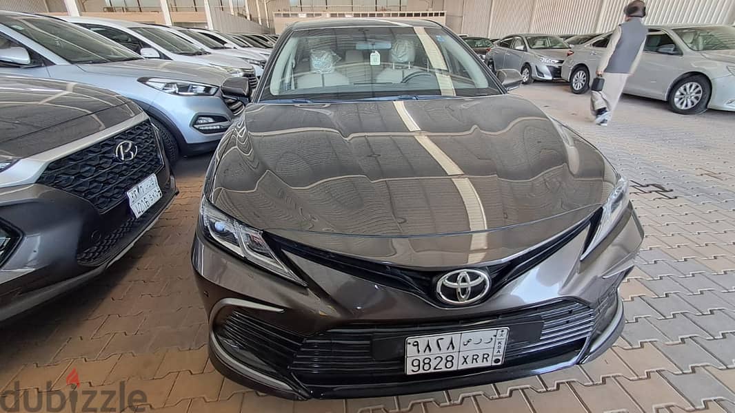 Toyota Camry 2023 0