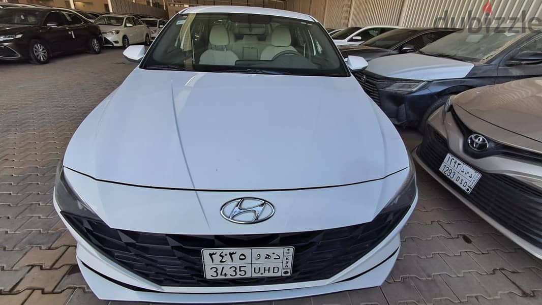 Hyundai Elantra 2021 0