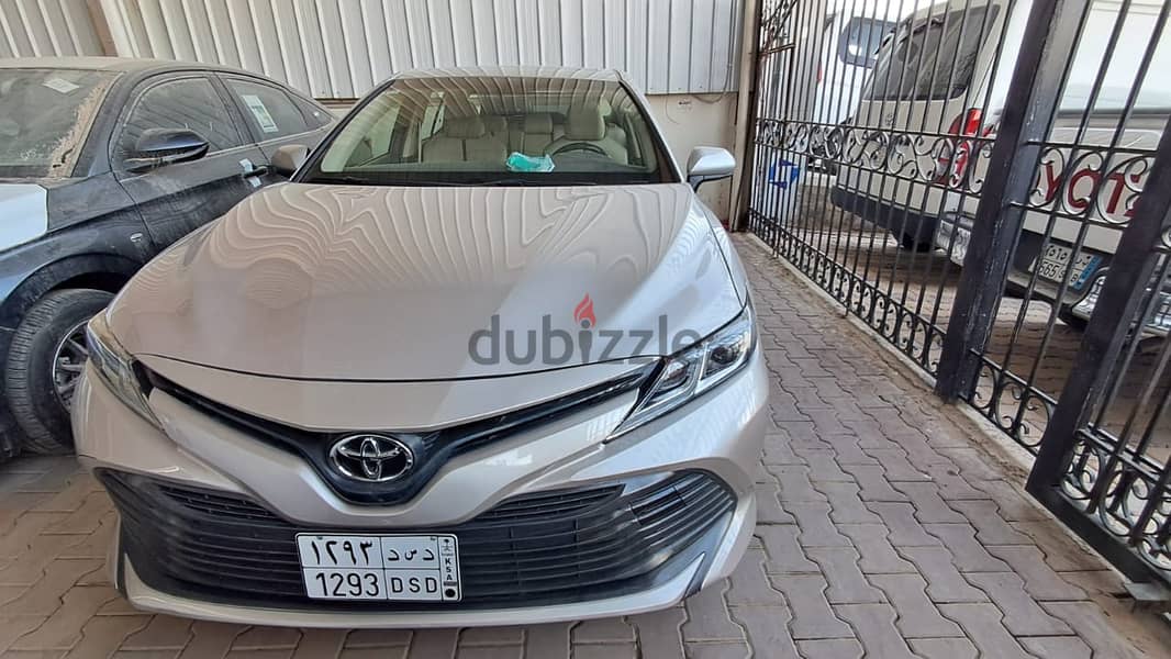 Toyota Camry 2019 0