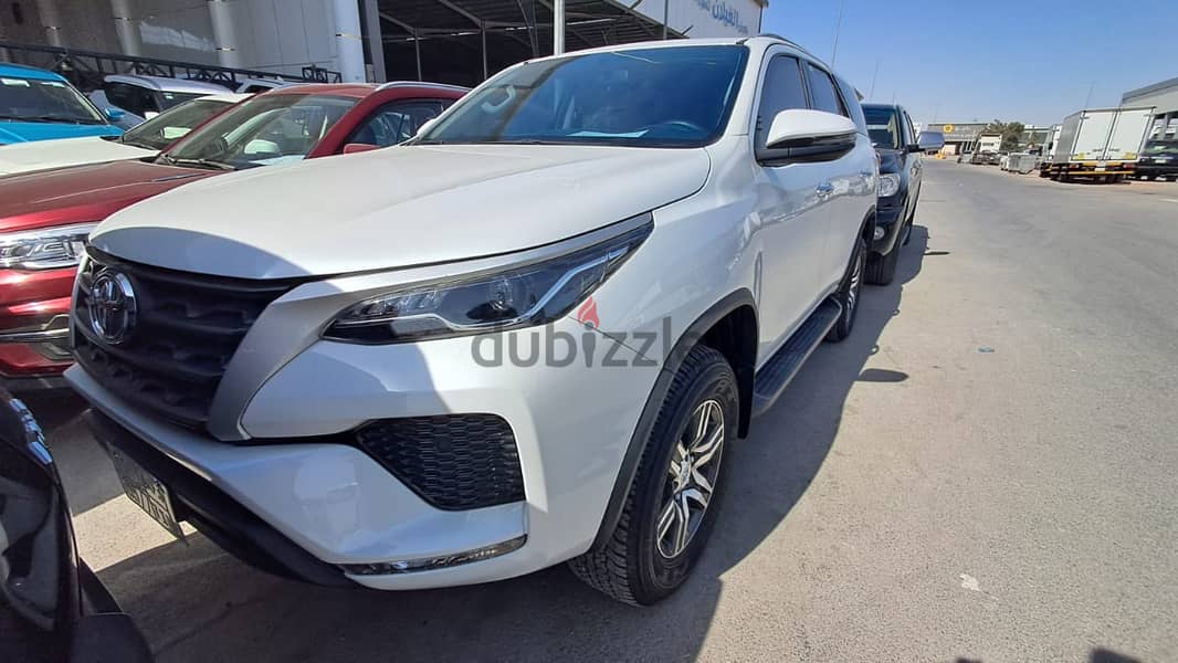 Toyota Fortuner double 2024 0