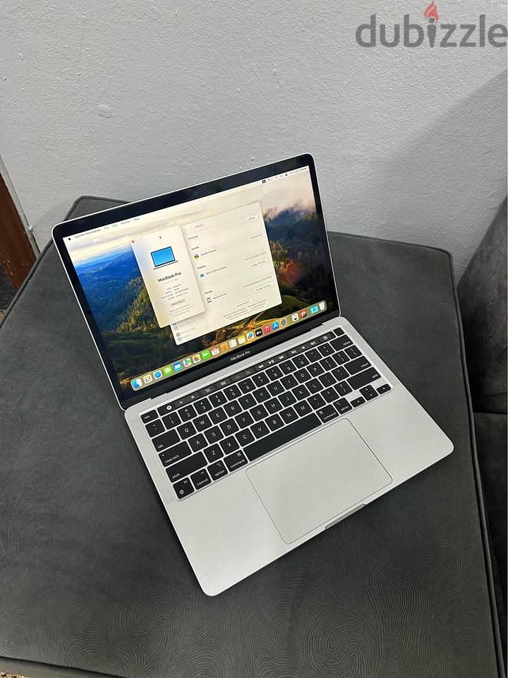 Apple MacBook Pro 2021 m1 14 inch 16 gb ram and 512 ssd 8