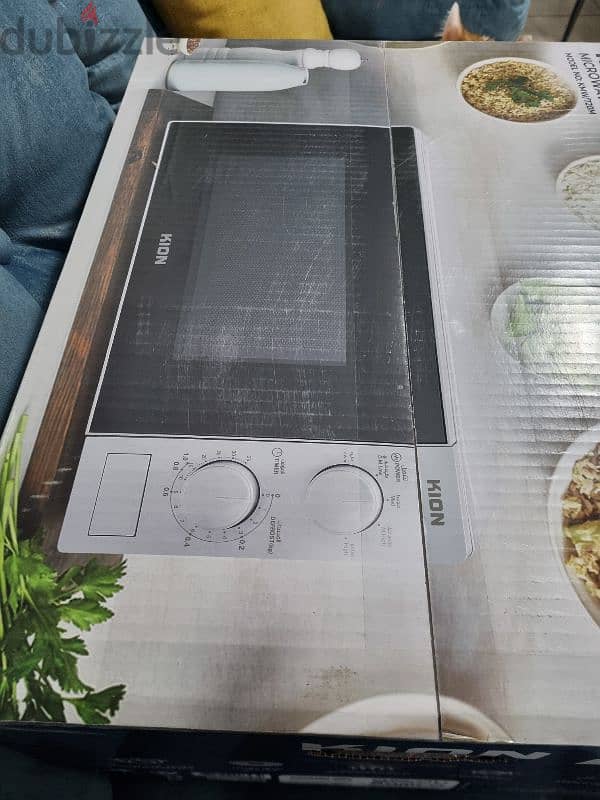 Microwave Oven 20L FOR SALE 2