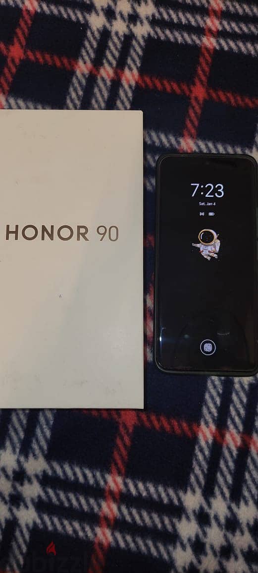 Honor 90 //. Ram 13 GB// memory- 256// price 900 sr 1