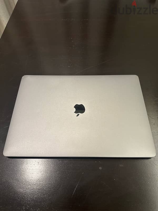 16 inch MacBook Pro 2019 0