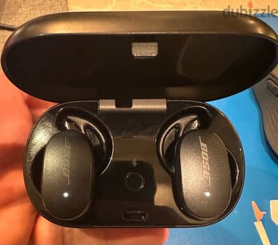 Bose quite comfort ear buds Active noise cancellation