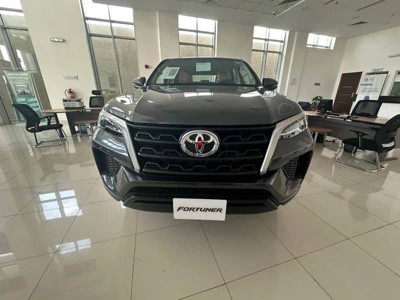 Toyota Fortuner 2024 0