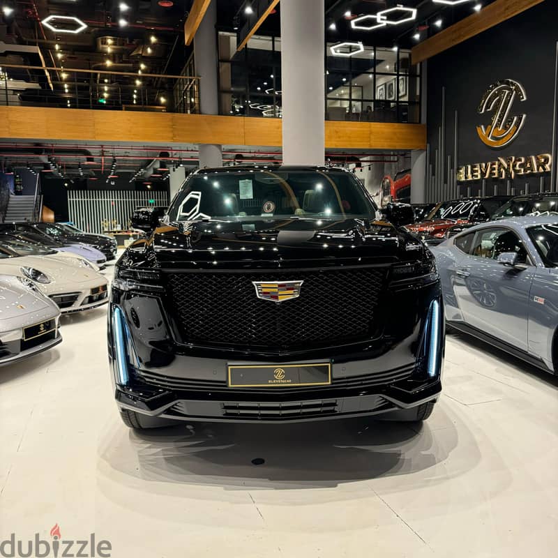 ESCALADE Platinum Sport ⁠2024 0