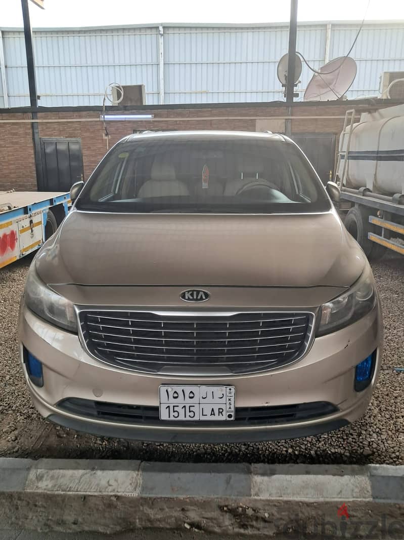 Kia Carnival 2016 0