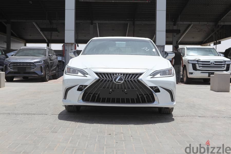 Lexus ES 350 2024 0