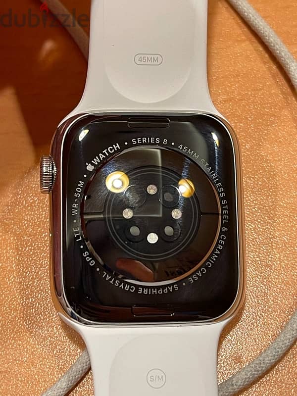 Apple Watch Series 8 ((45MM) Stainless Steel LTE 5