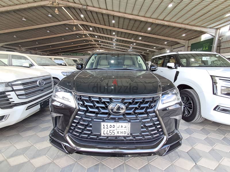 Lexus LX570 2021 black edition 0