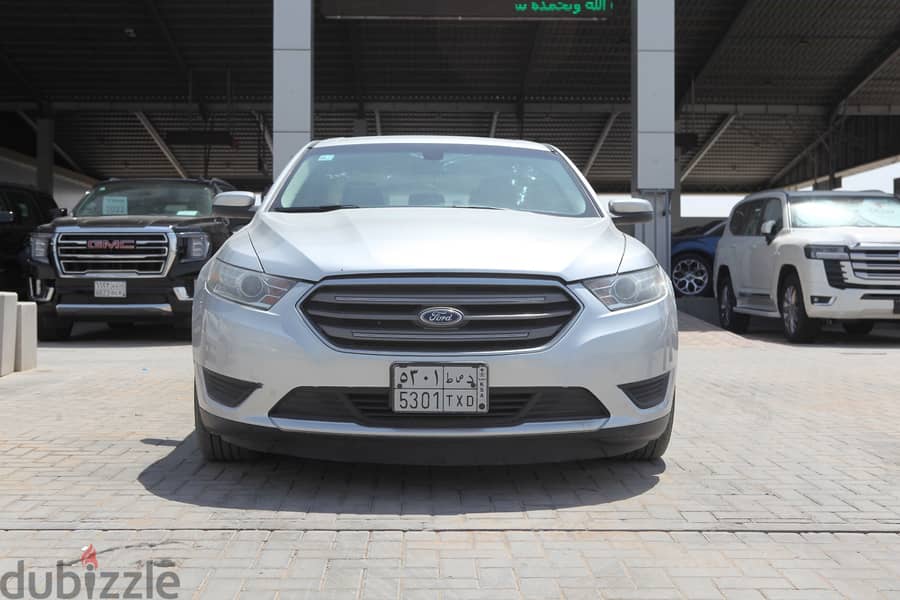 Ford Taurus 2018 0