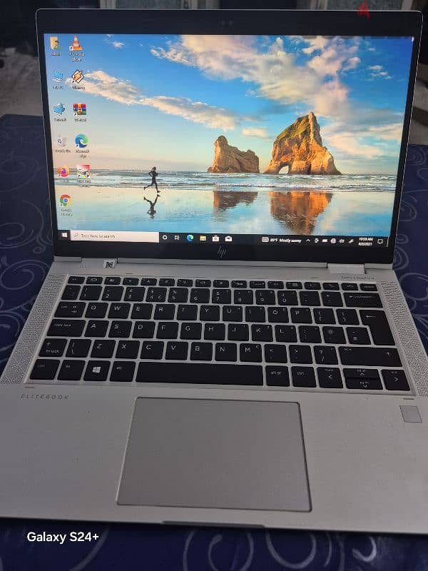 HP EliteBook 1030 G3  x360 touch i5, 8th Gen Window 11 pro +MS Office 1