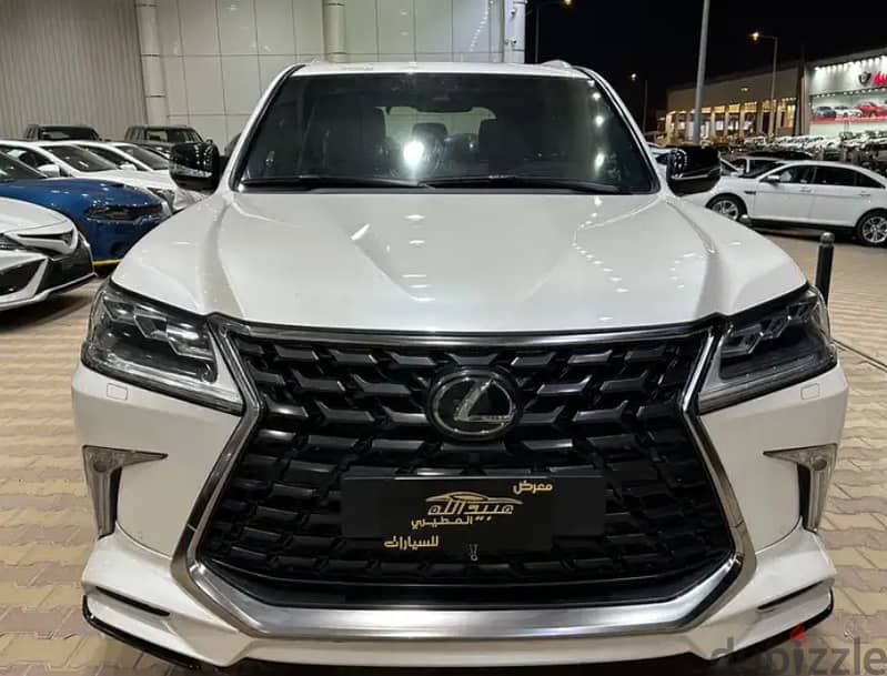 Lexus LX 570 2021 0