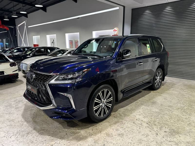 Lexus LX570 S 2019 0