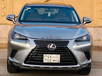 Lexus NX 300 2021