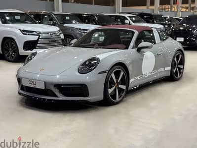 بورشه 911 Targa 4S heritage 1of 992 موديل 2021