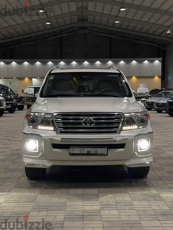 Toyota Land Cruiser 2014  GXR 0