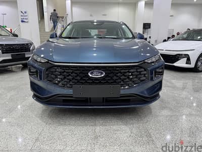 Ford Taurus Trend 2.0 2025